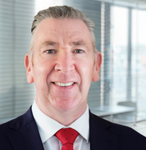 Boyle_Noel_IMMAC_Hintergrund_209x214px